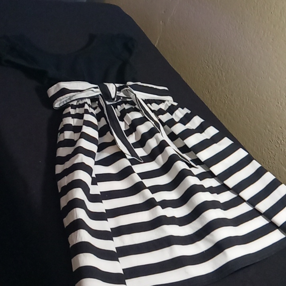 GUESS Black and White Dress w/ Pink Flowers Size S (7/8) - Picture 6 of 8